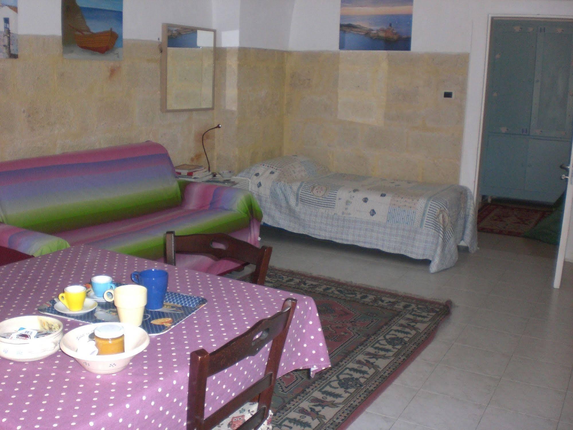 Bed & Breakfast Mare Nostrum Бриндизи Экстерьер фото