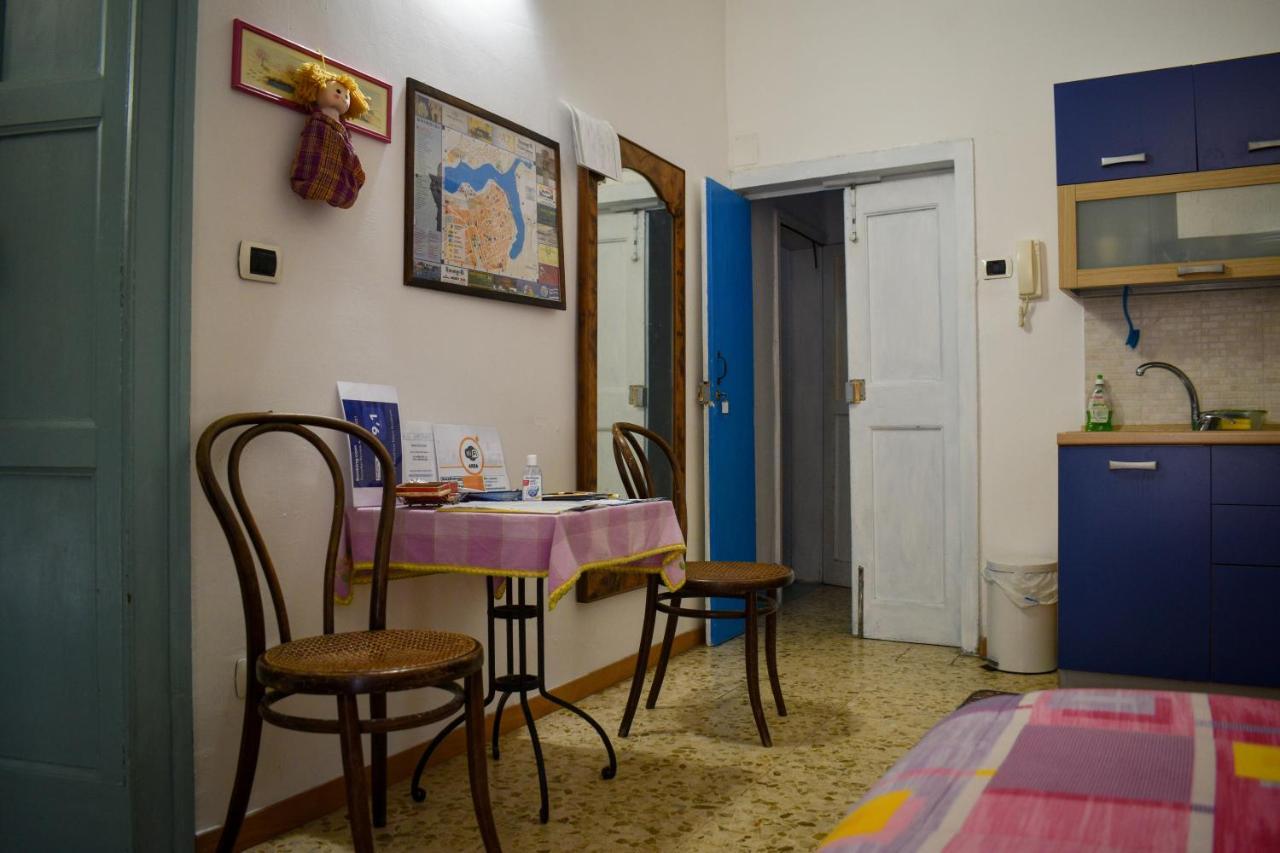 Bed & Breakfast Mare Nostrum Бриндизи Экстерьер фото