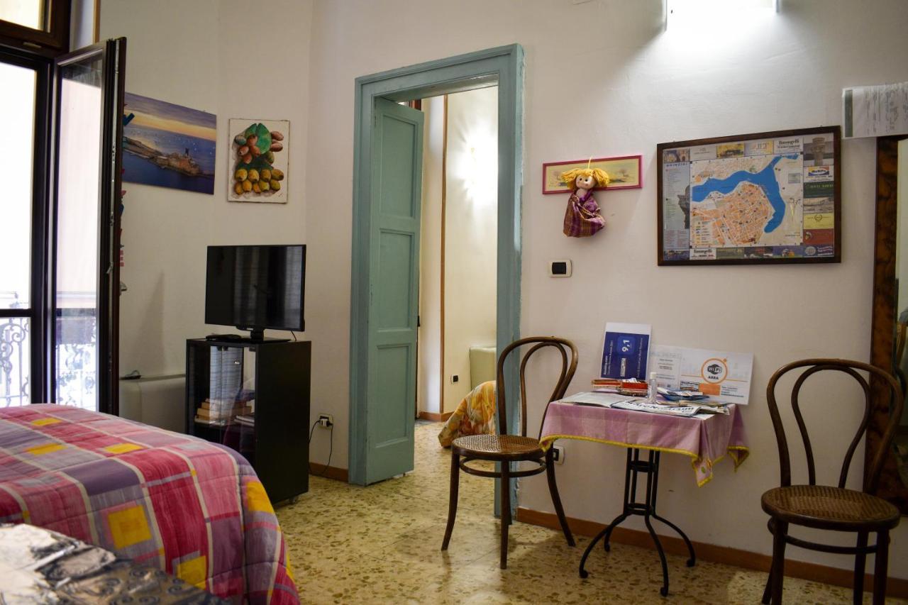 Bed & Breakfast Mare Nostrum Бриндизи Экстерьер фото