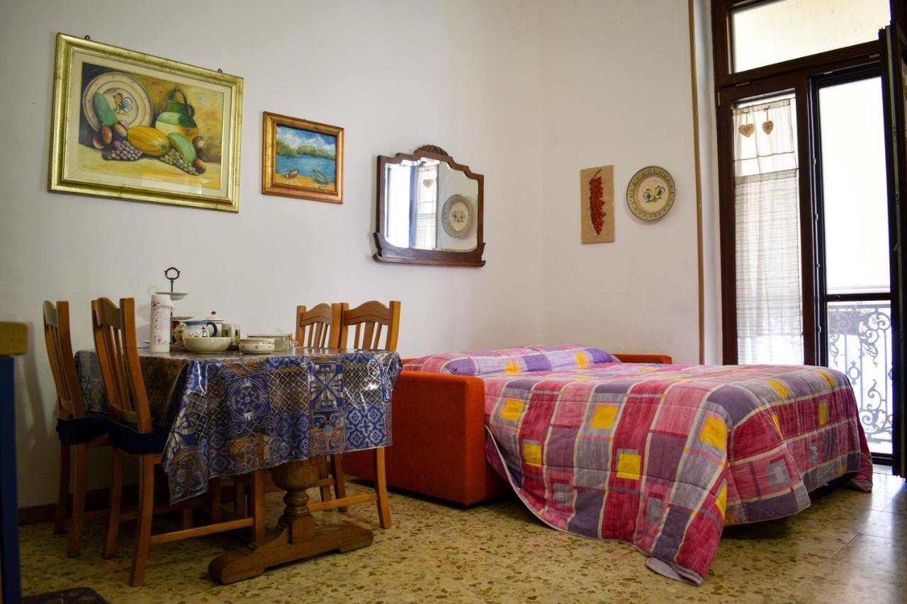 Bed & Breakfast Mare Nostrum Бриндизи Экстерьер фото