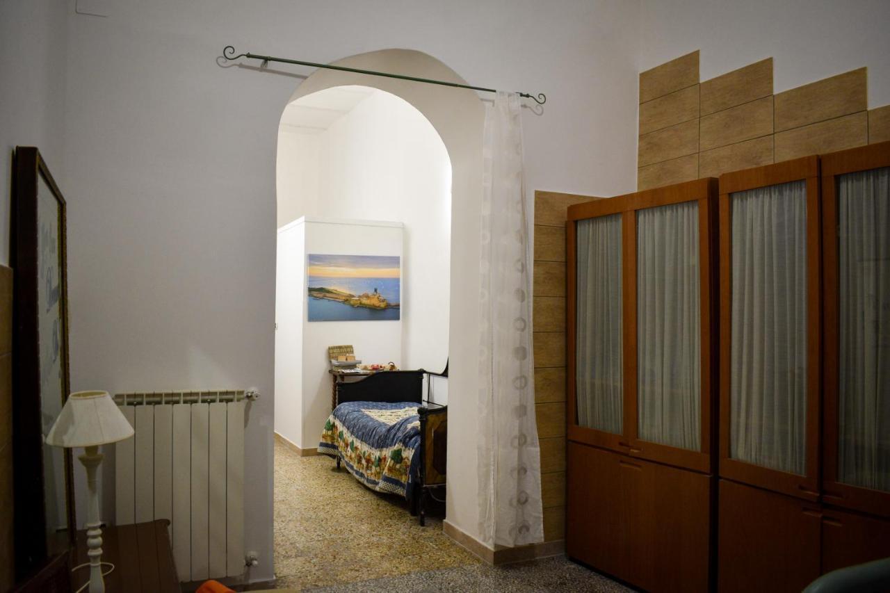 Bed & Breakfast Mare Nostrum Бриндизи Экстерьер фото